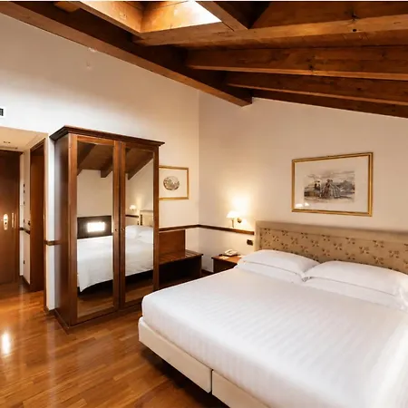 Hotel Phi Dei Medaglioni