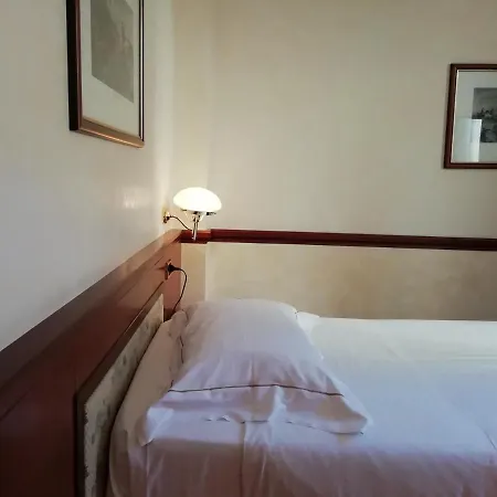Szálloda Phi Dei Medaglioni Correggio