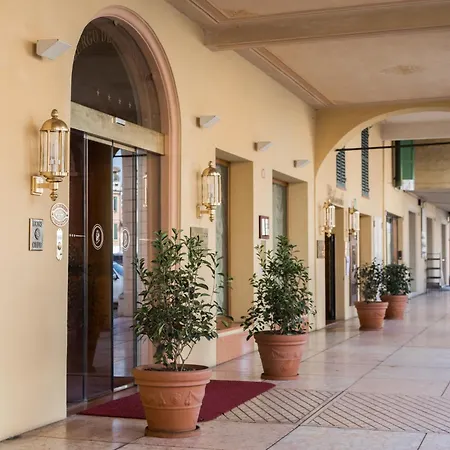 Phi Dei Medaglioni