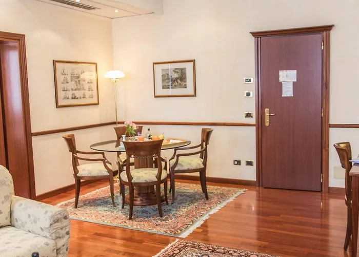 Отель Phi Dei Medaglioni 4*