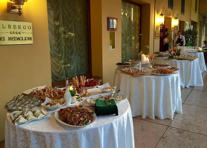 Phi Dei Medaglioni 4* Корреджио