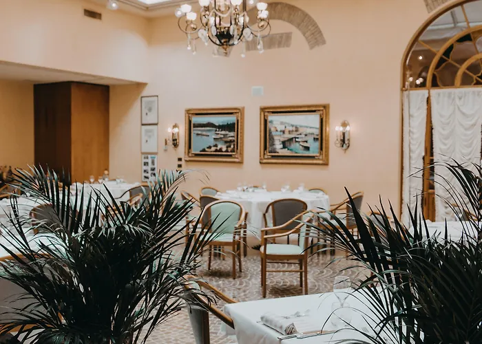 Hotel Phi Dei Medaglioni Correggio