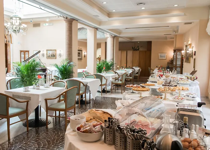 Hotel Phi Dei Medaglioni 4*