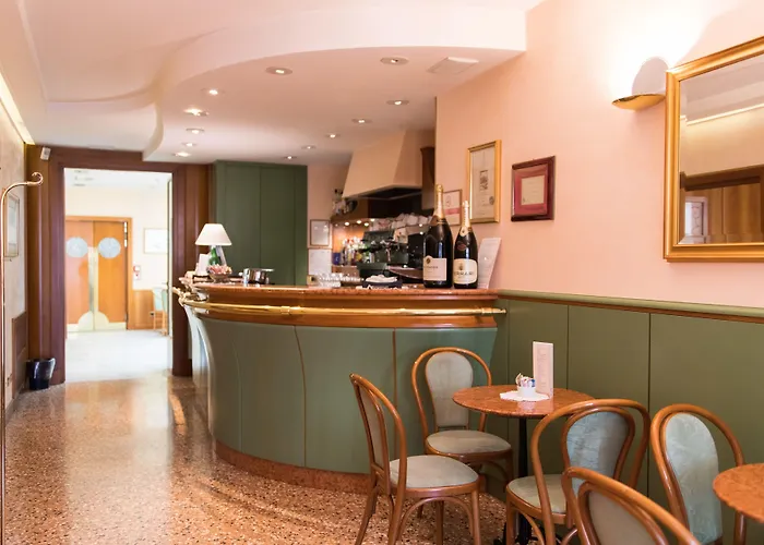 Phi Dei Medaglioni Hotel 4*