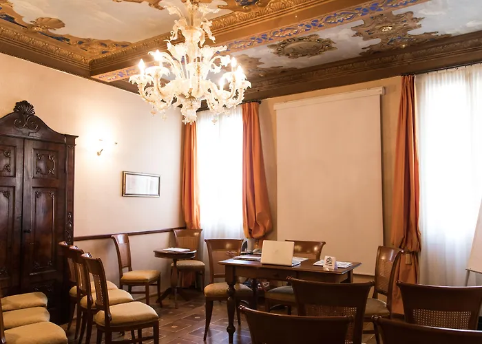 Phi Dei Medaglioni Hotel Correggio