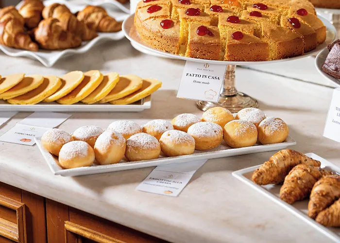 Отель Phi Dei Medaglioni Корреджио